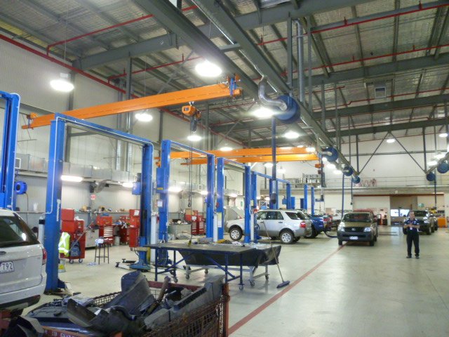 FORD R&D CENTER